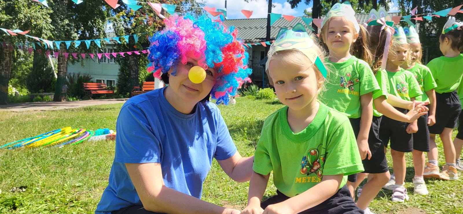 Фото без опису