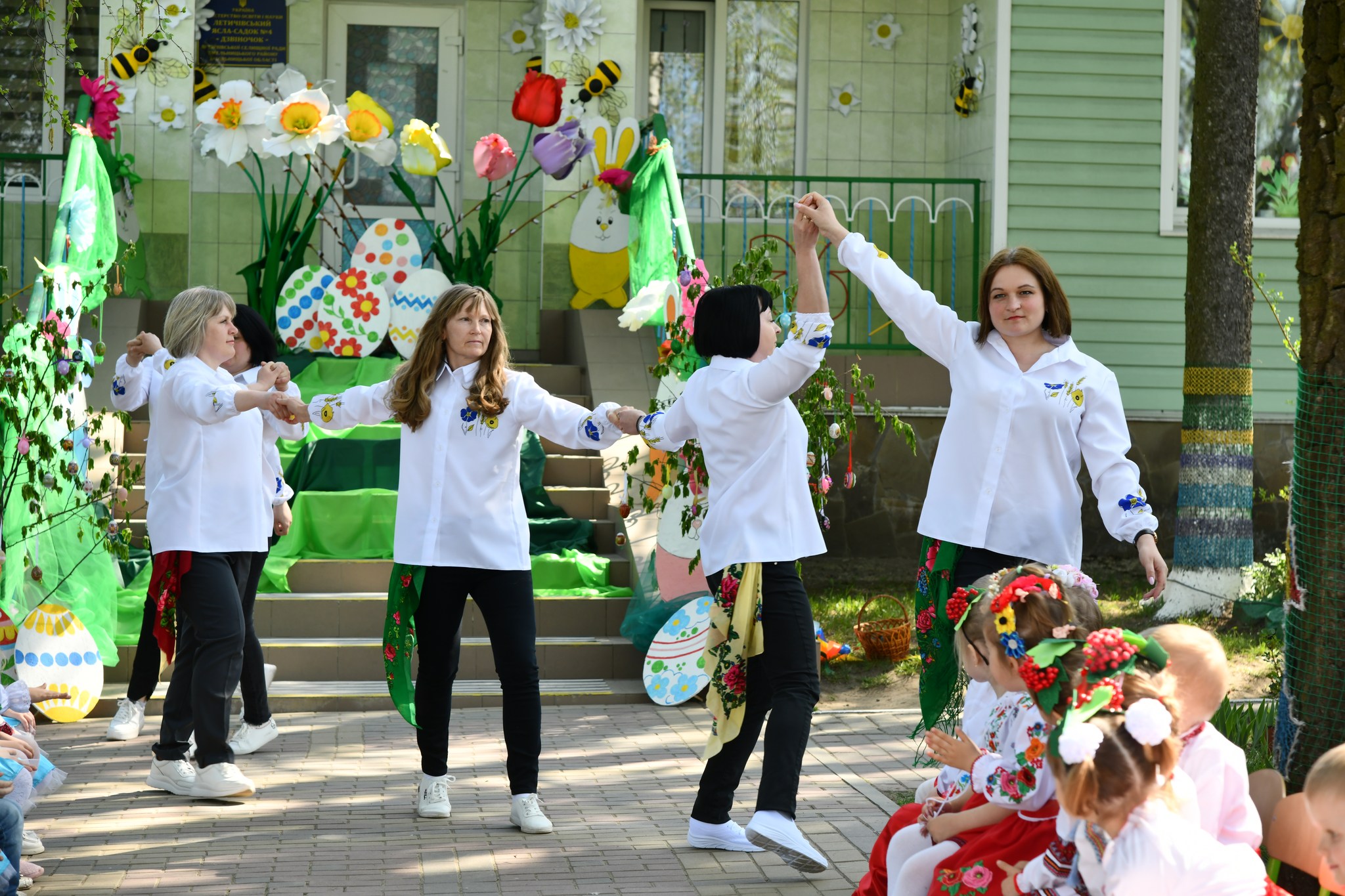 Фото без опису