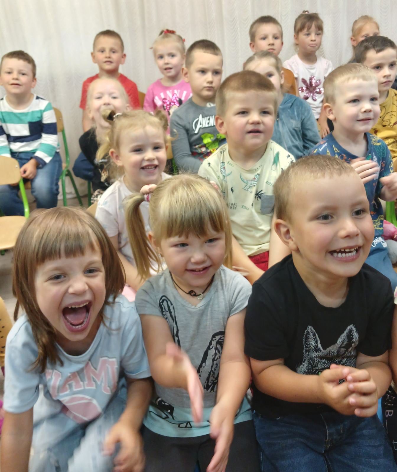 Фото без опису