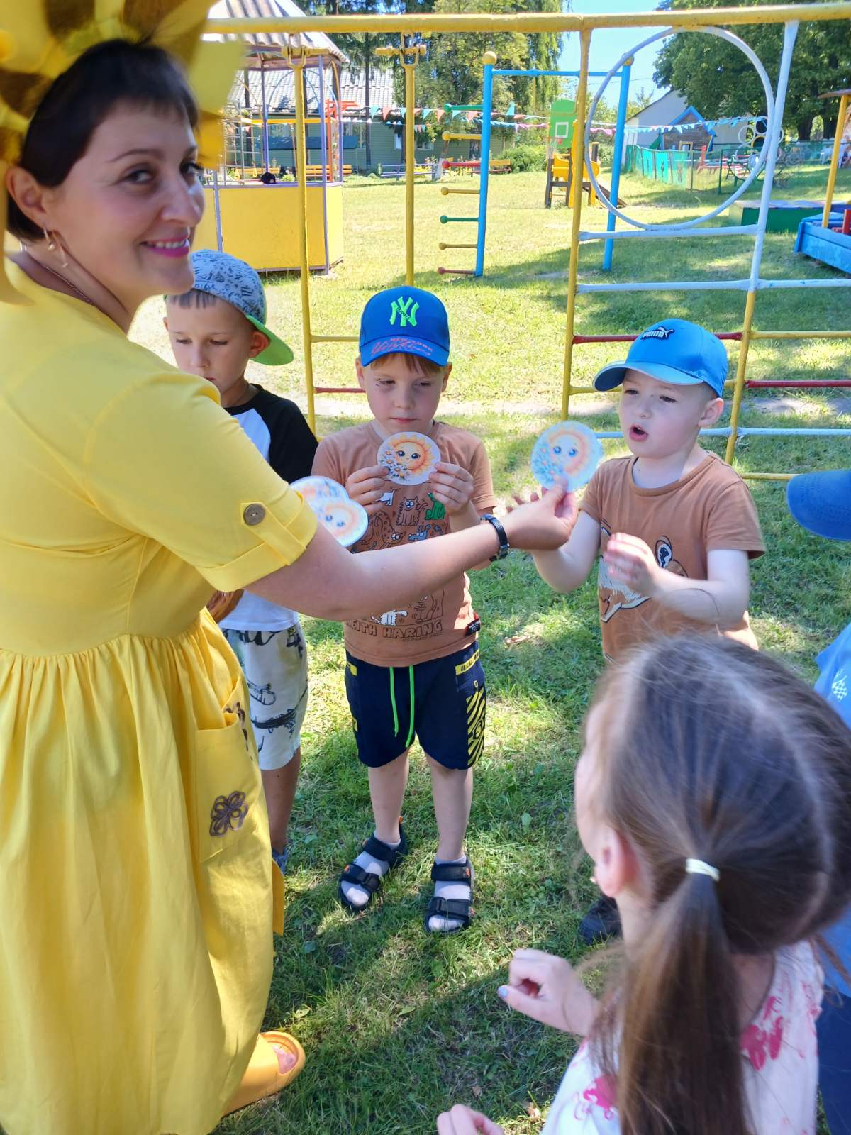 Фото без опису