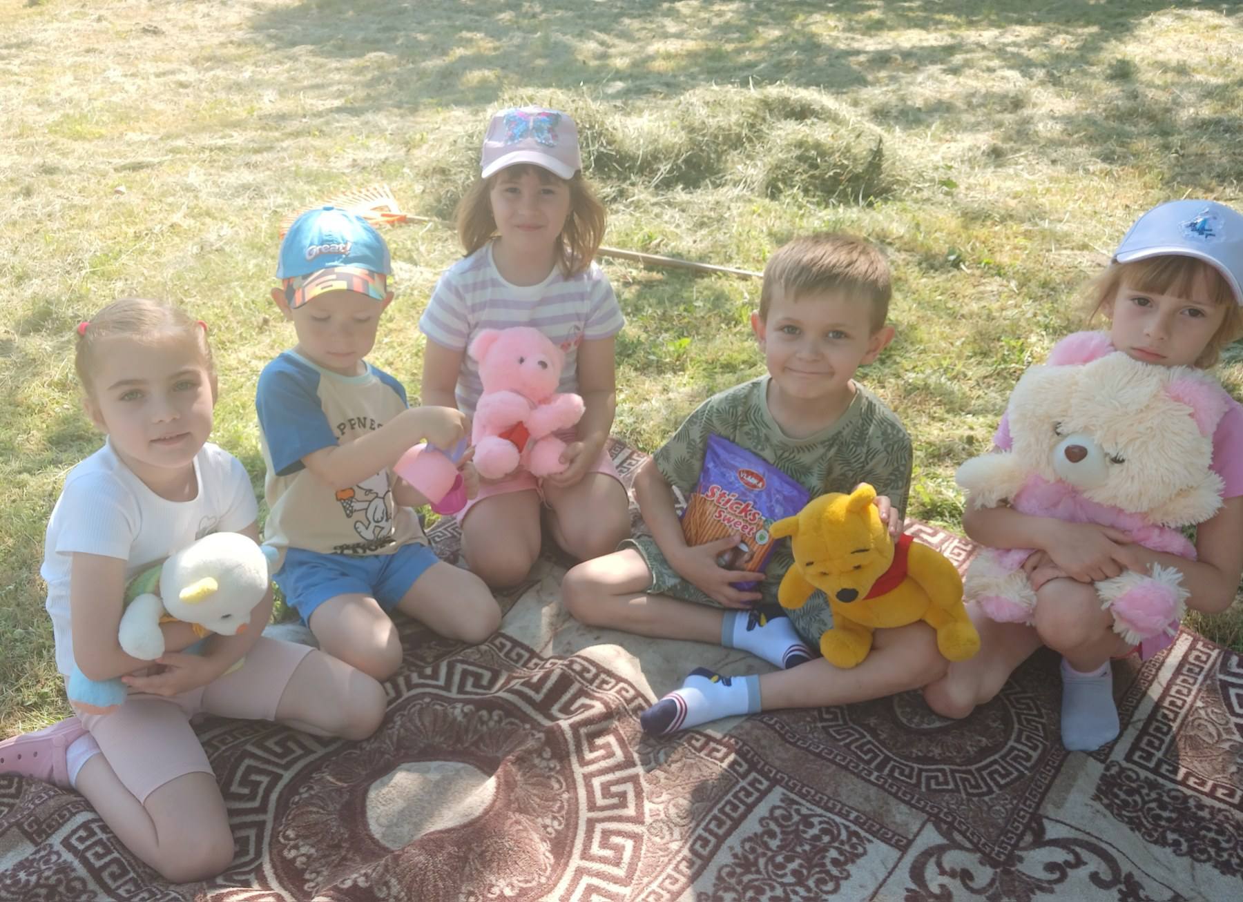 Фото без опису