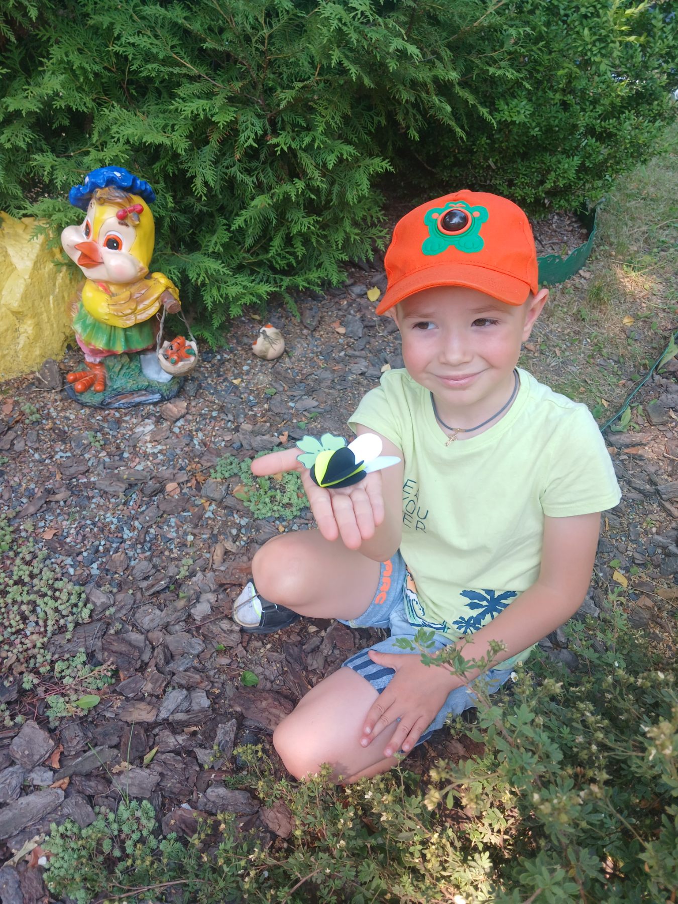 Фото без опису