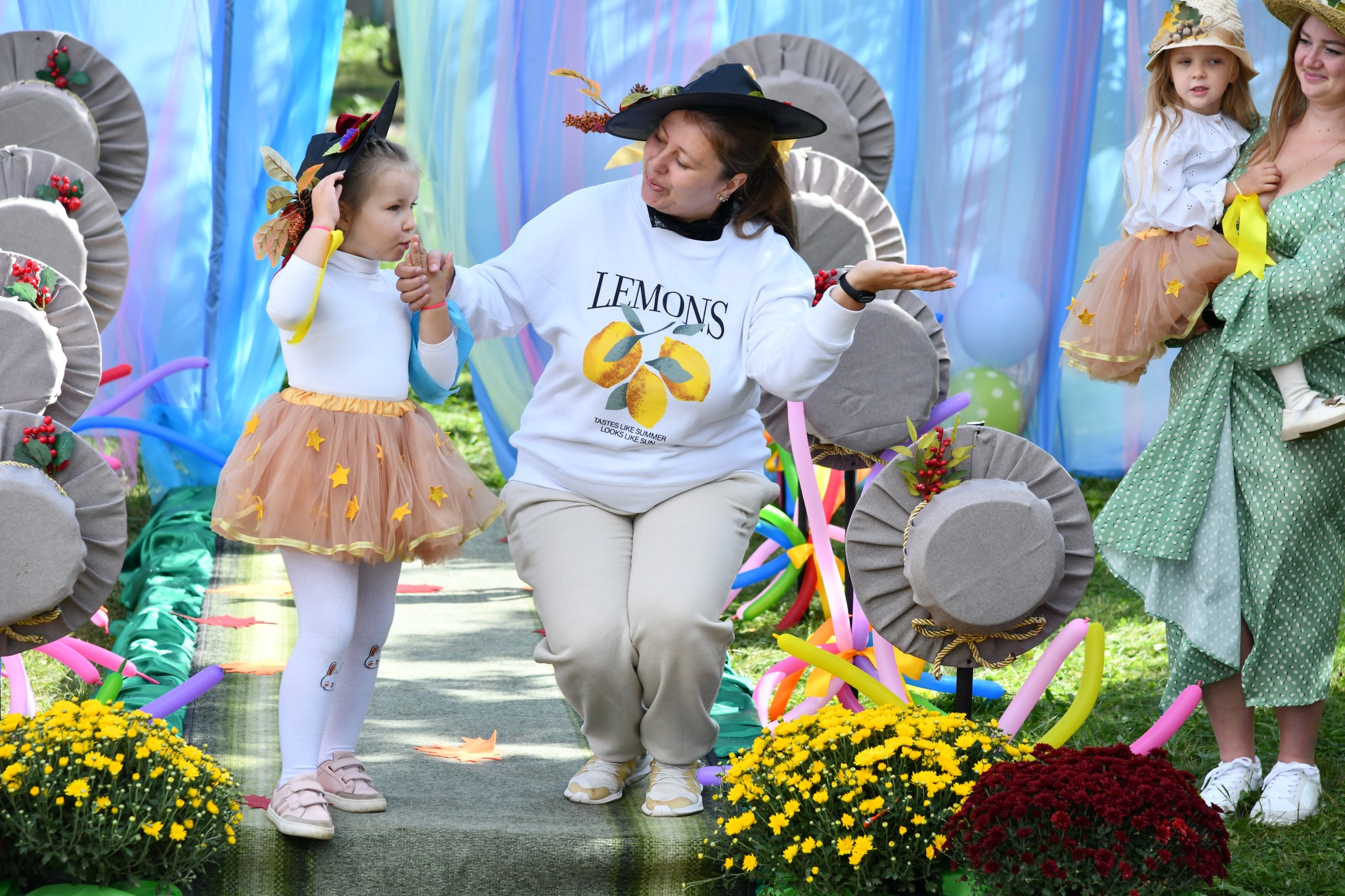 Фото без опису