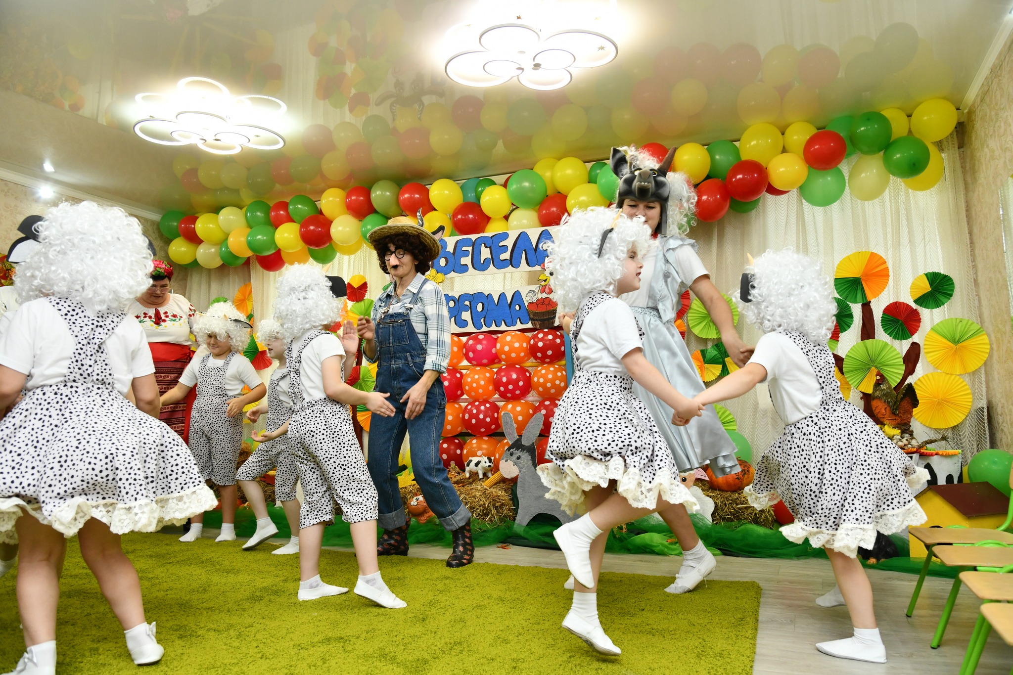 Фото без опису