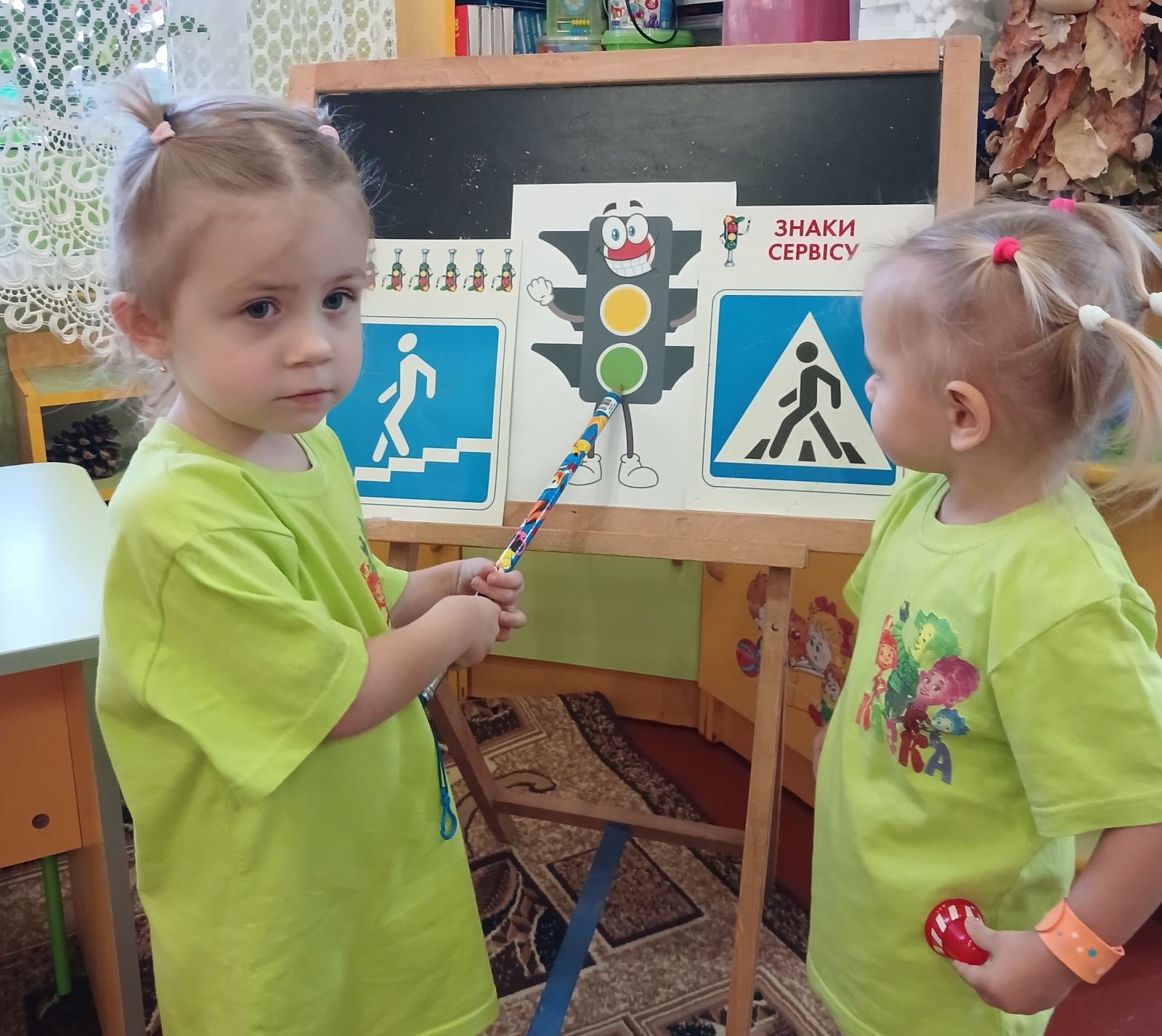 Фото без опису