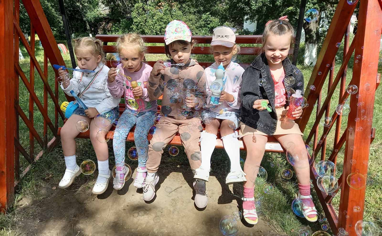 Фото без опису