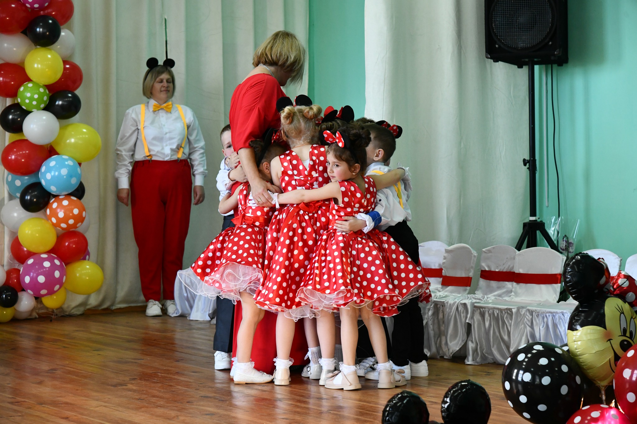 Фото без опису