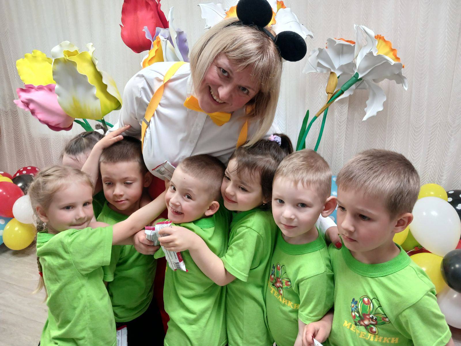 Фото без опису