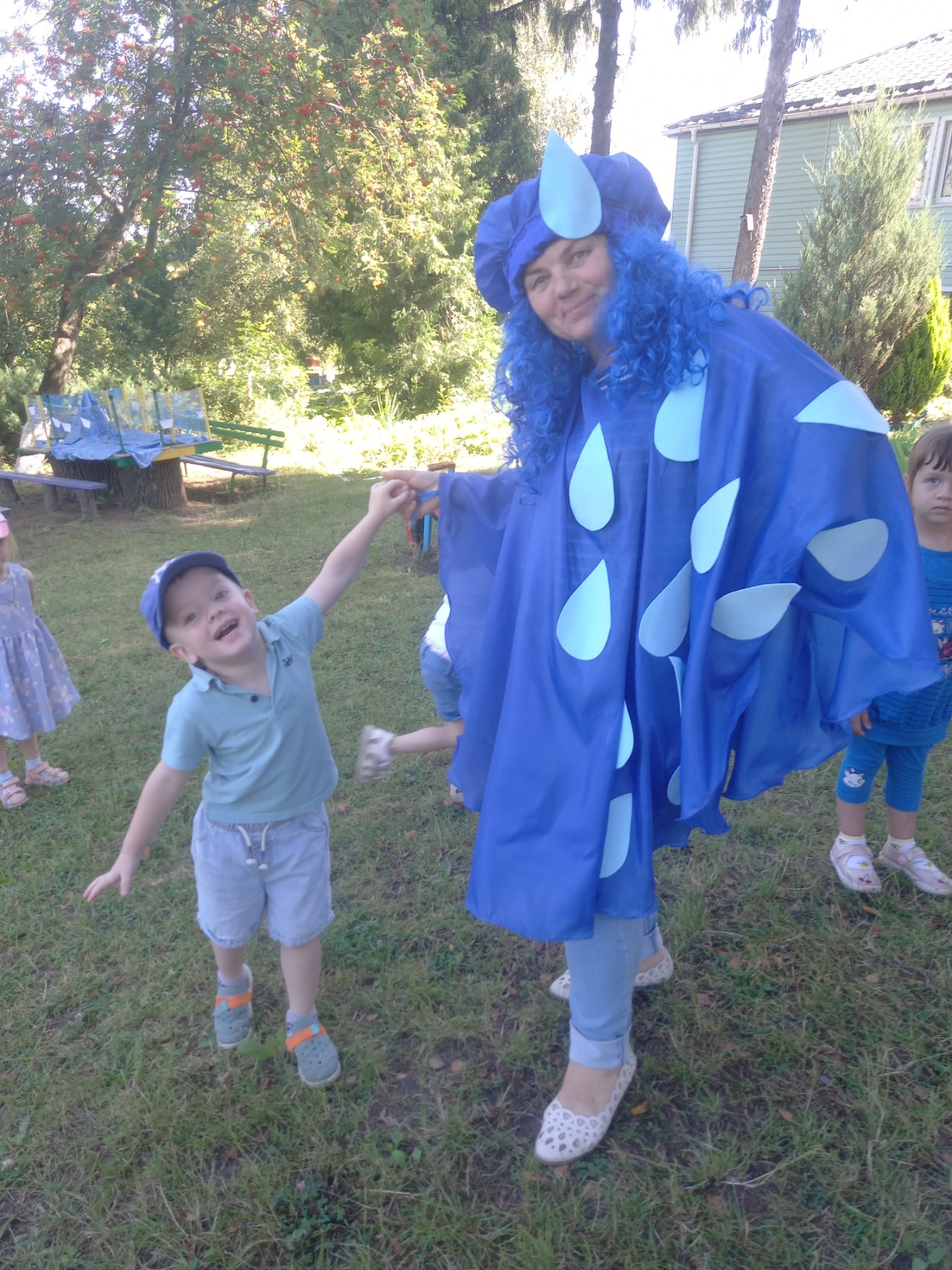 Фото без опису