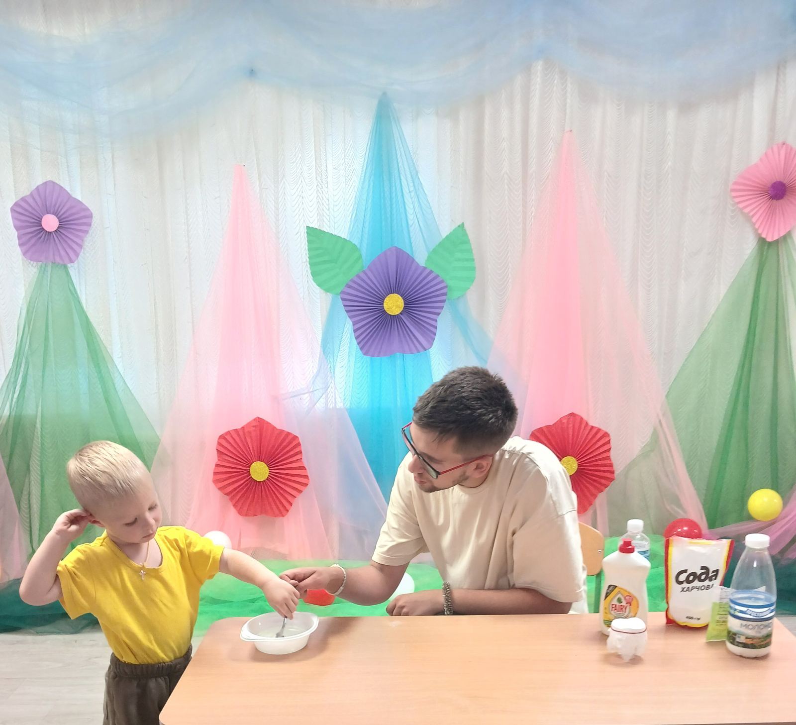 Фото без опису