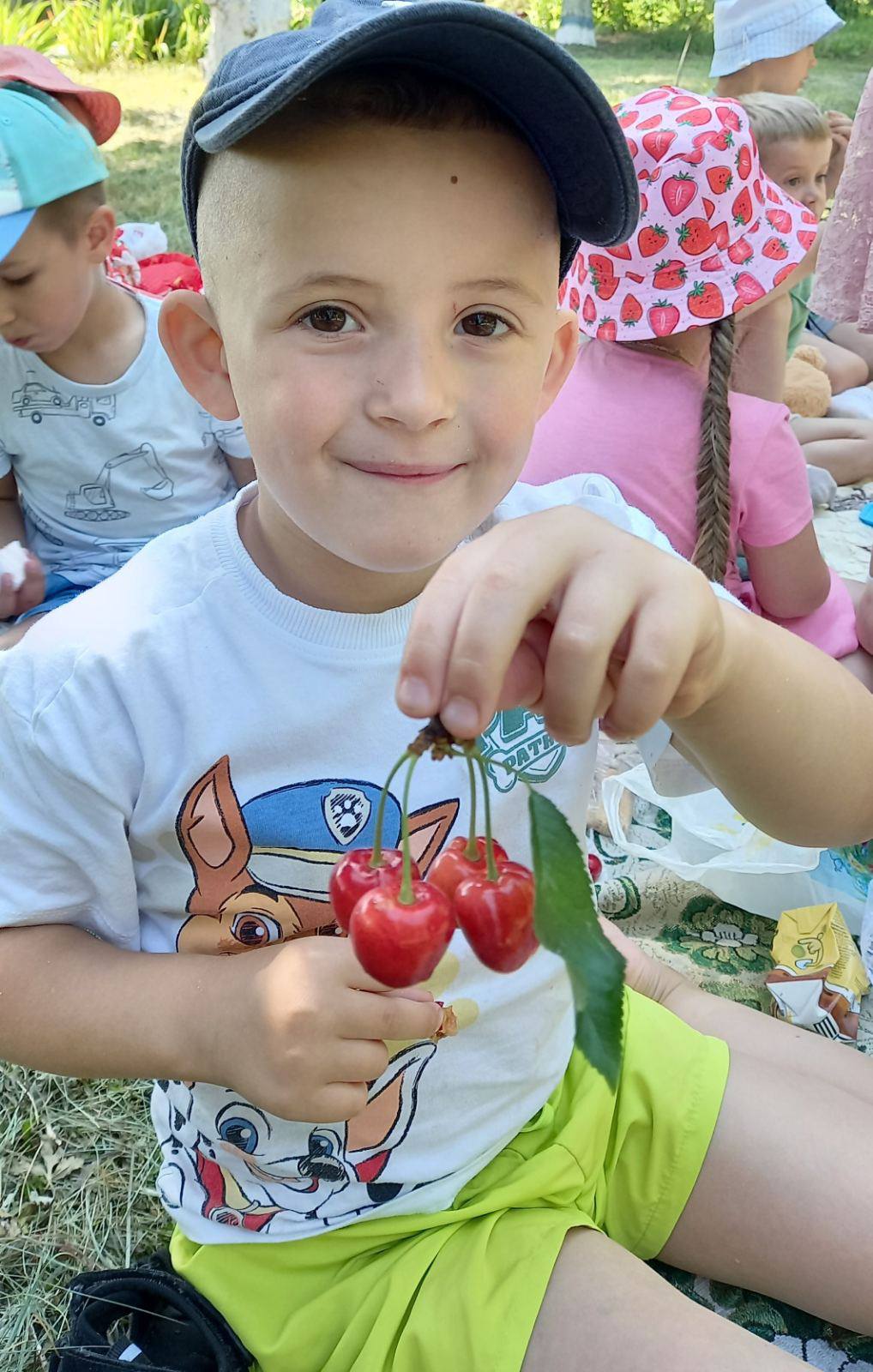 Фото без опису