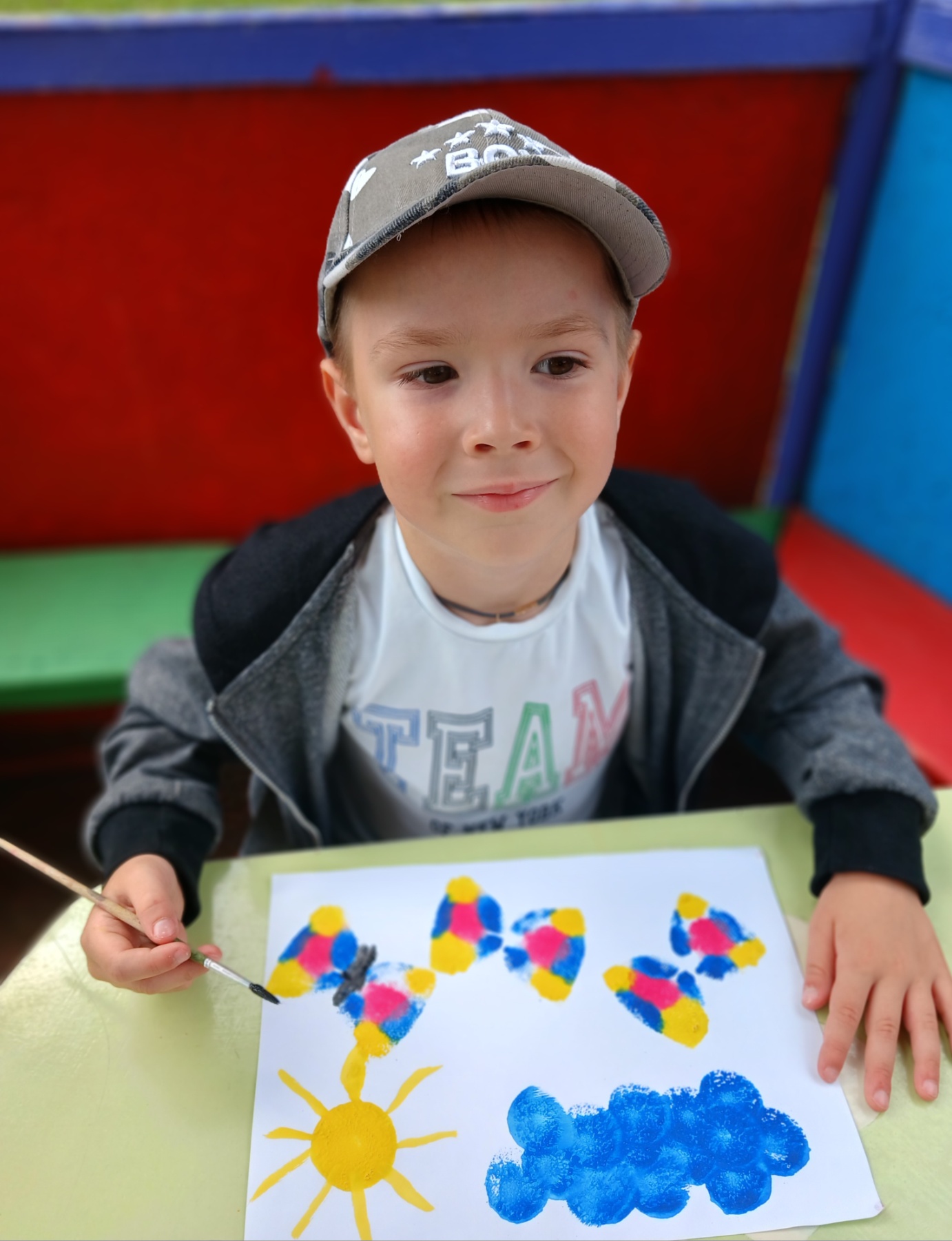 Фото без опису