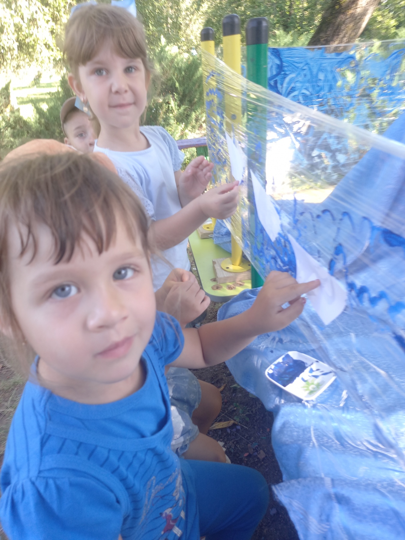 Фото без опису