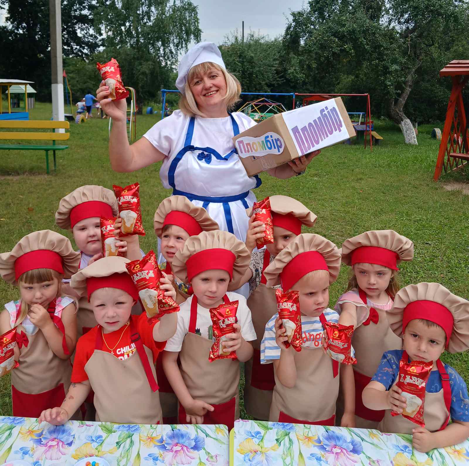 Фото без опису