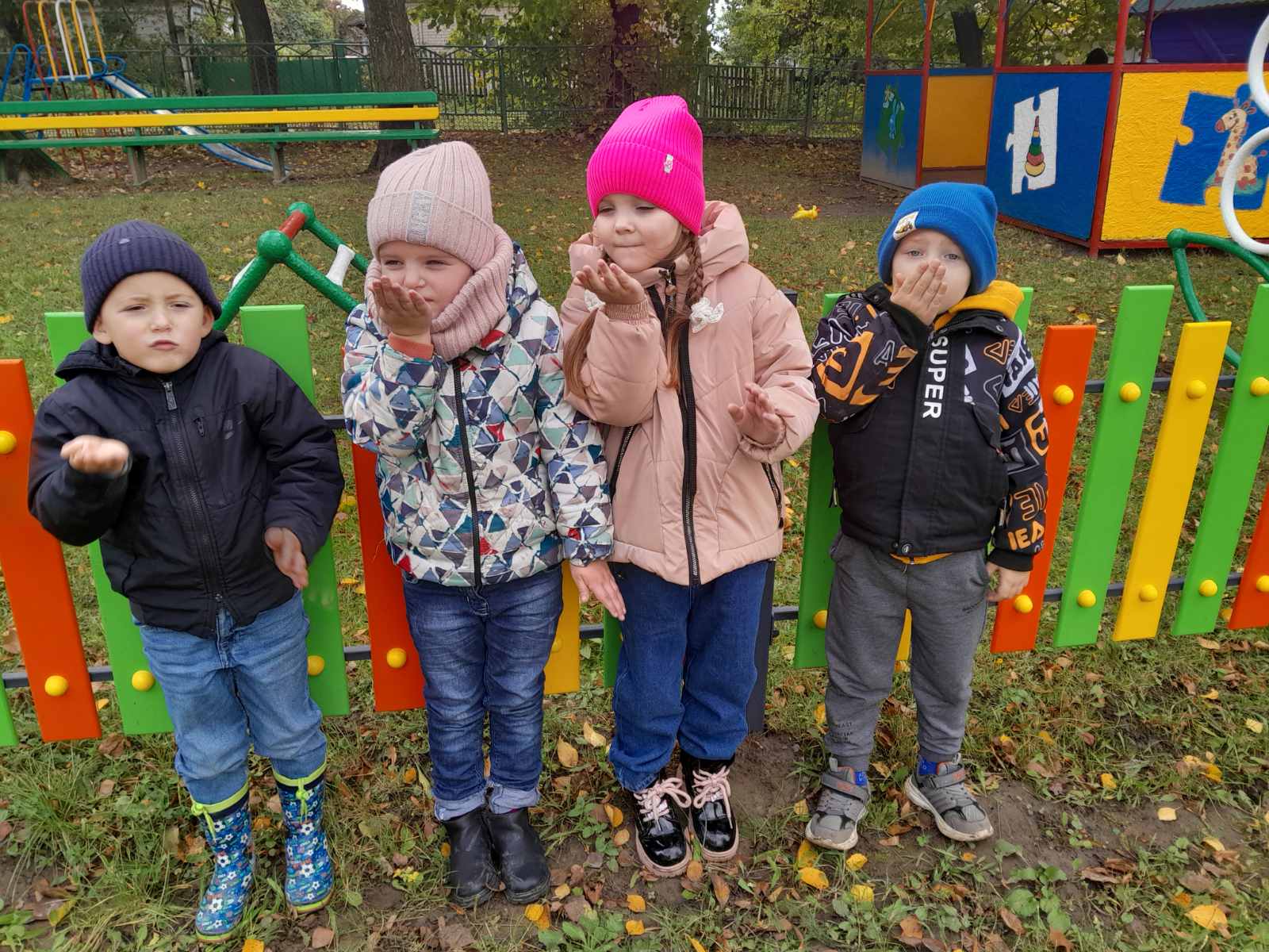 Фото без опису