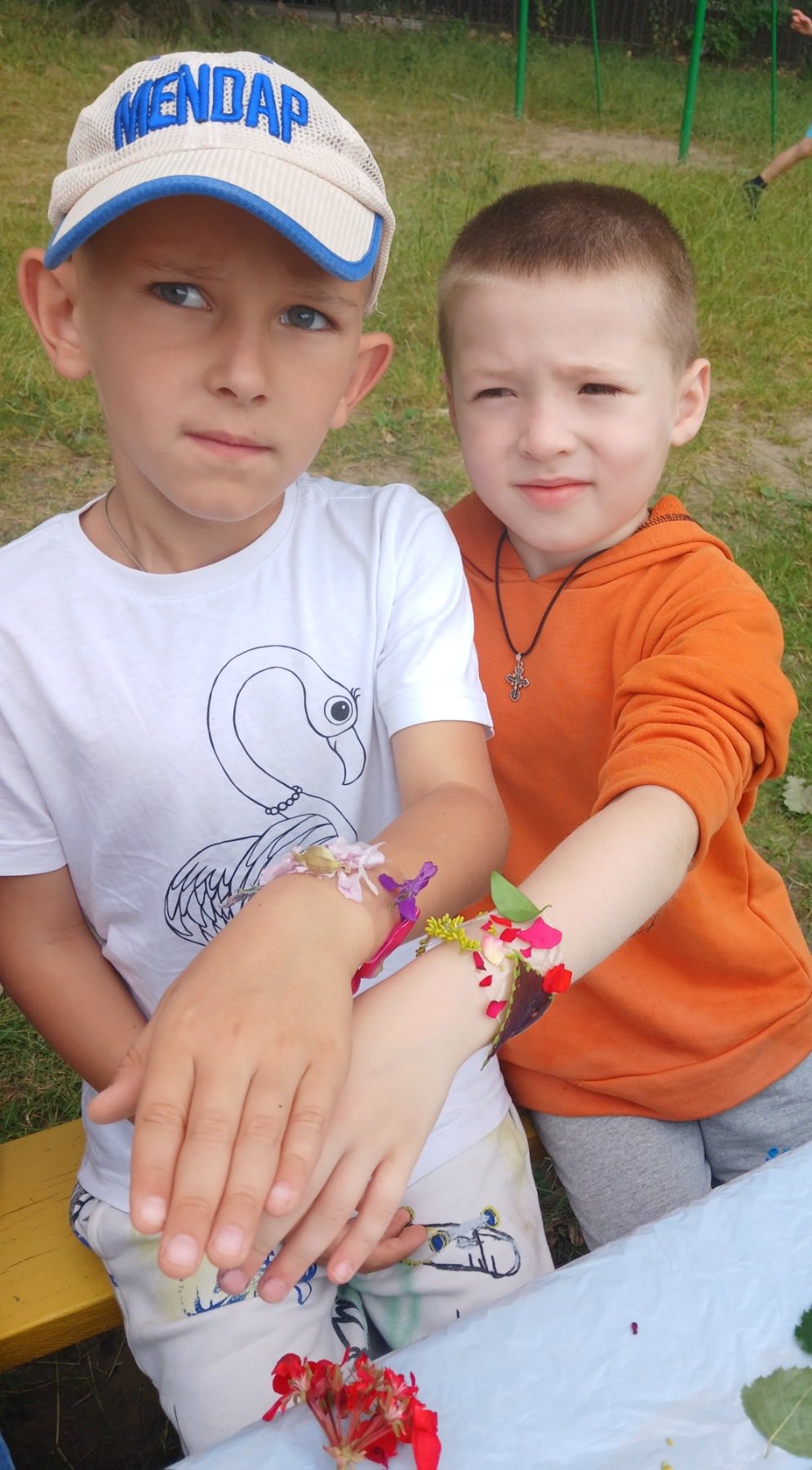 Фото без опису