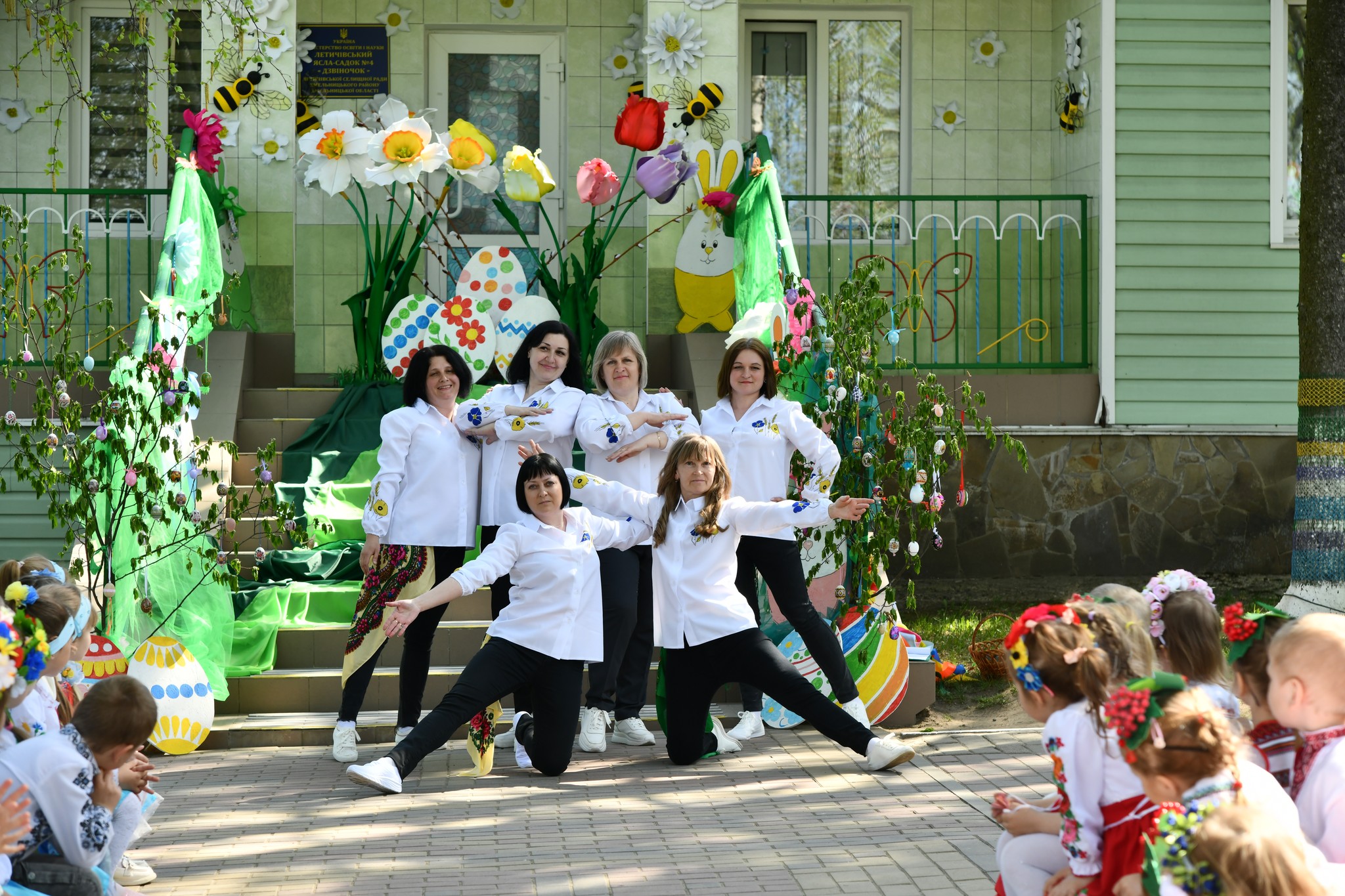 Фото без опису