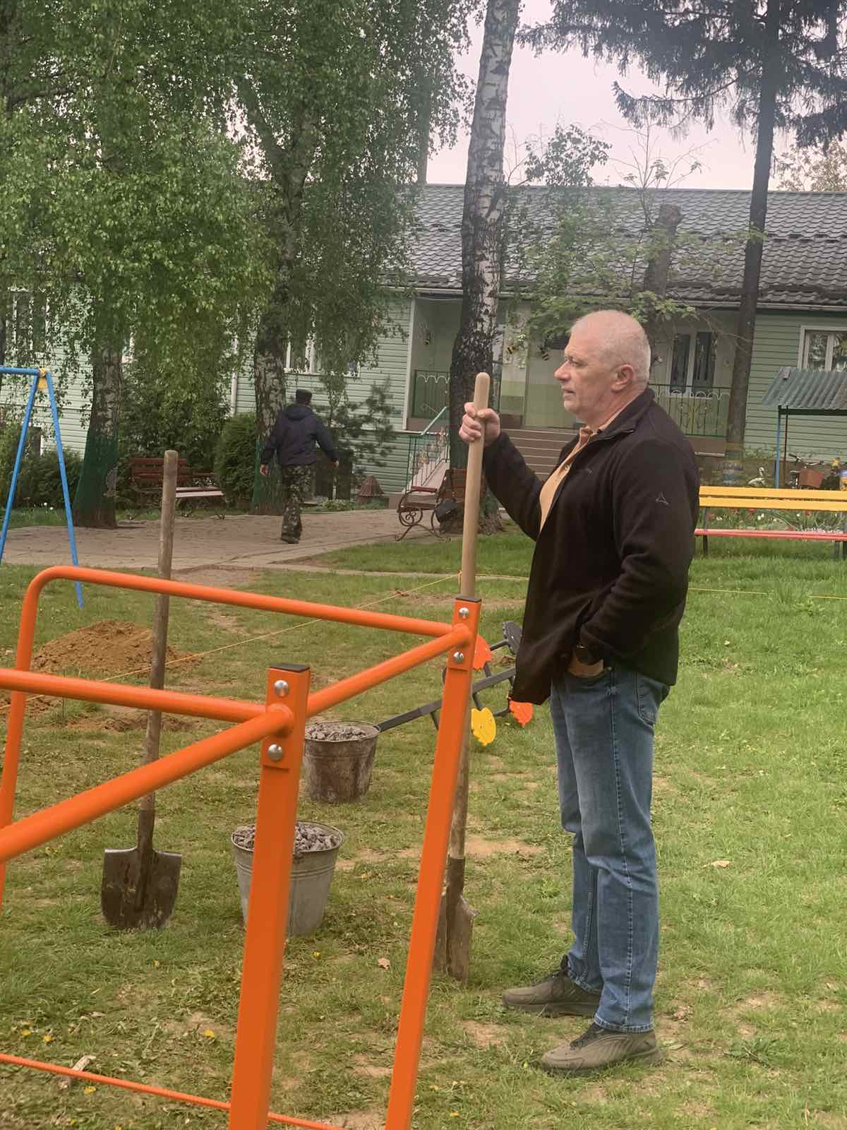 Фото без опису