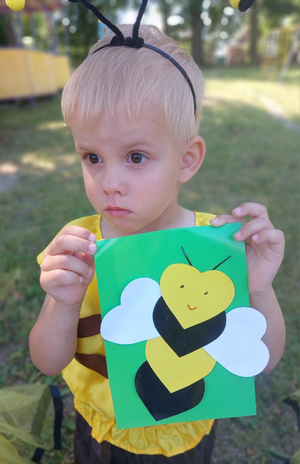 Фото без опису