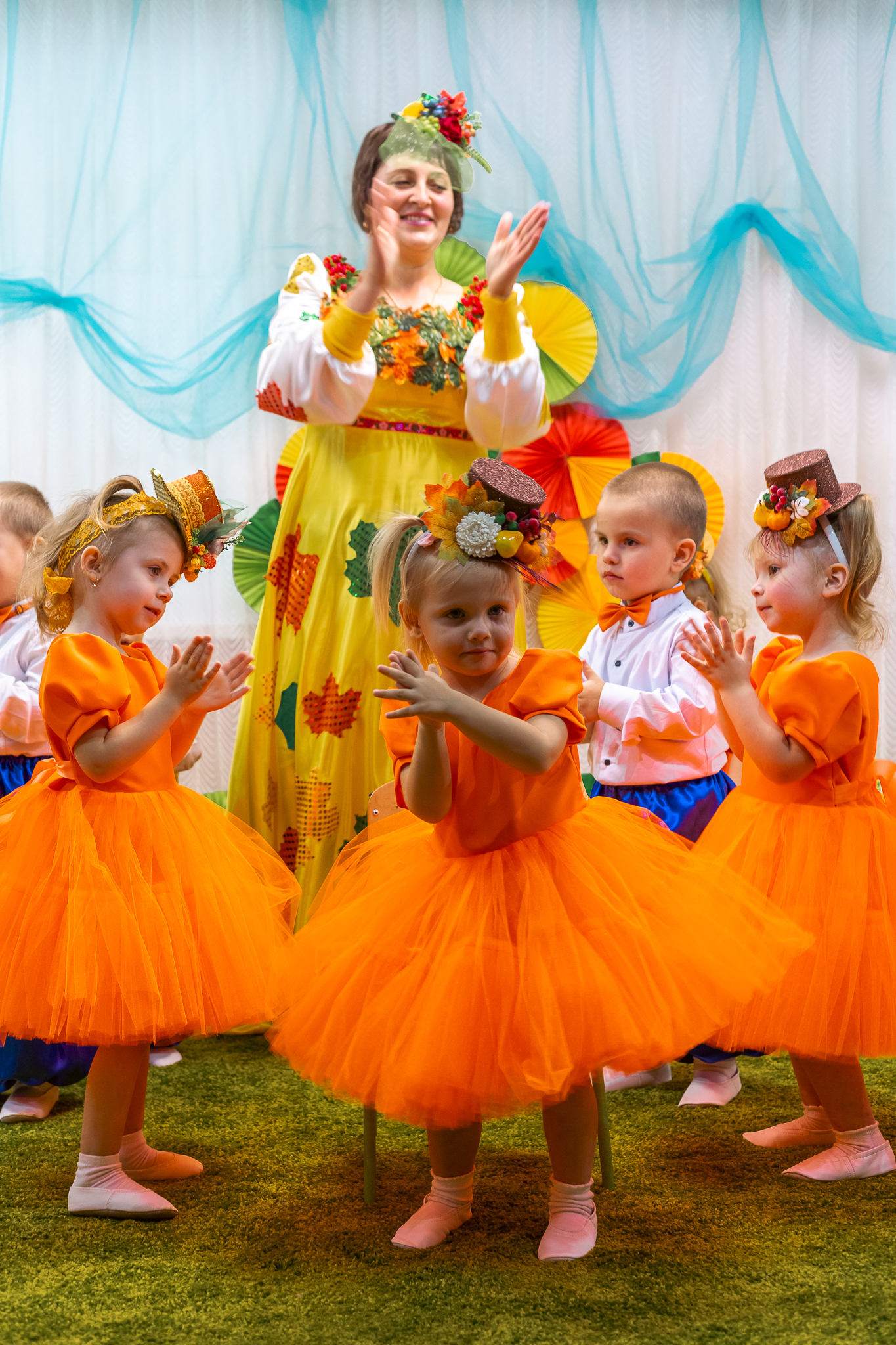 Фото без опису