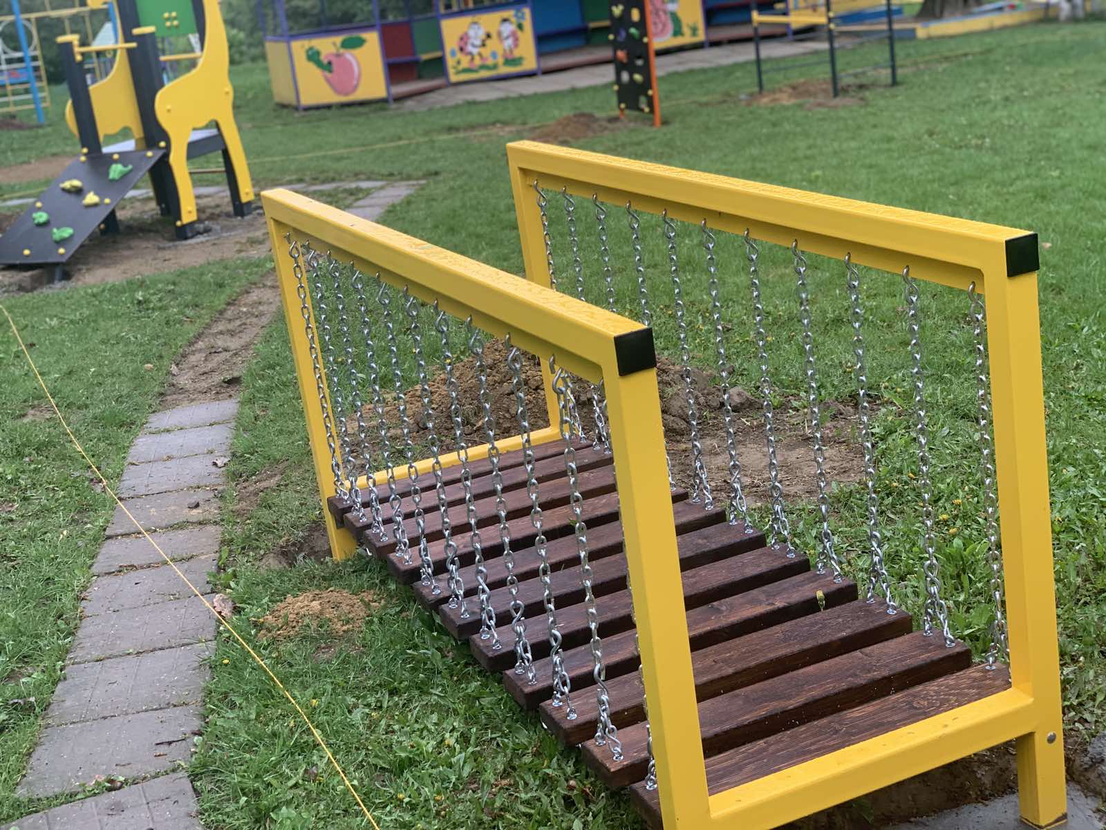 Фото без опису