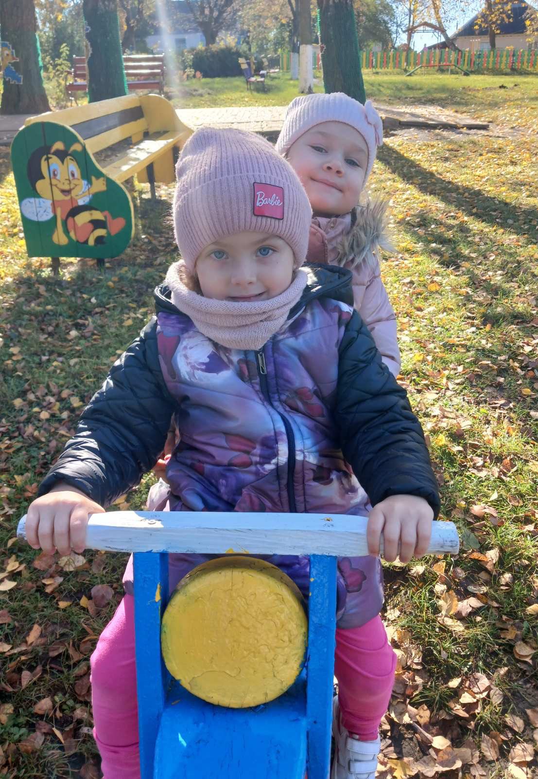 Фото без опису