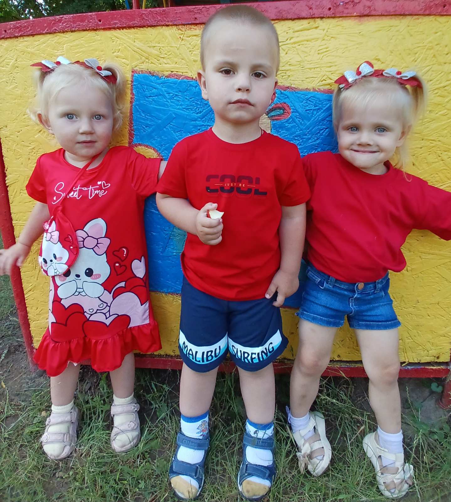 Фото без опису