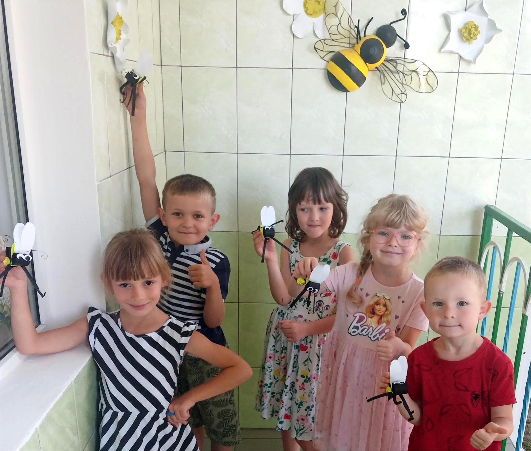 Фото без опису