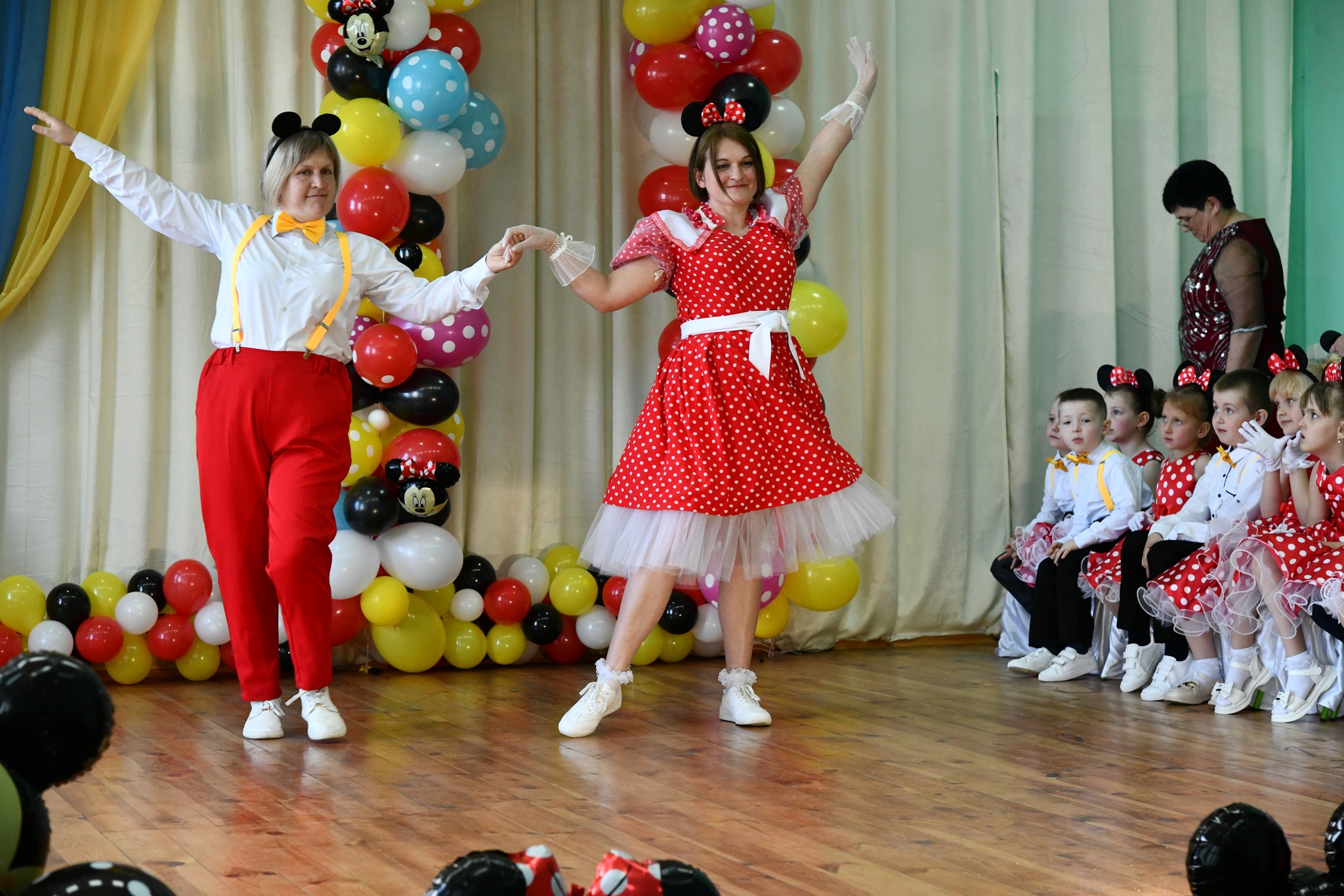 Фото без опису