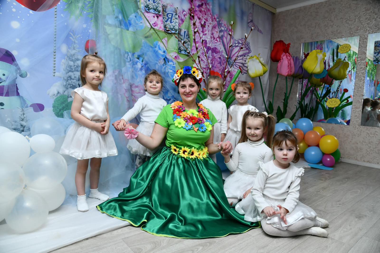 Фото без опису