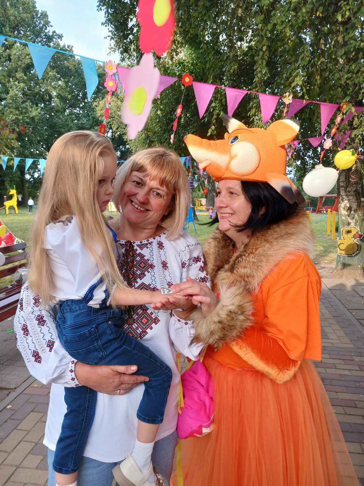 Фото без опису