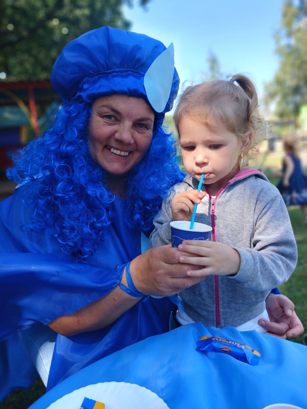 Фото без опису