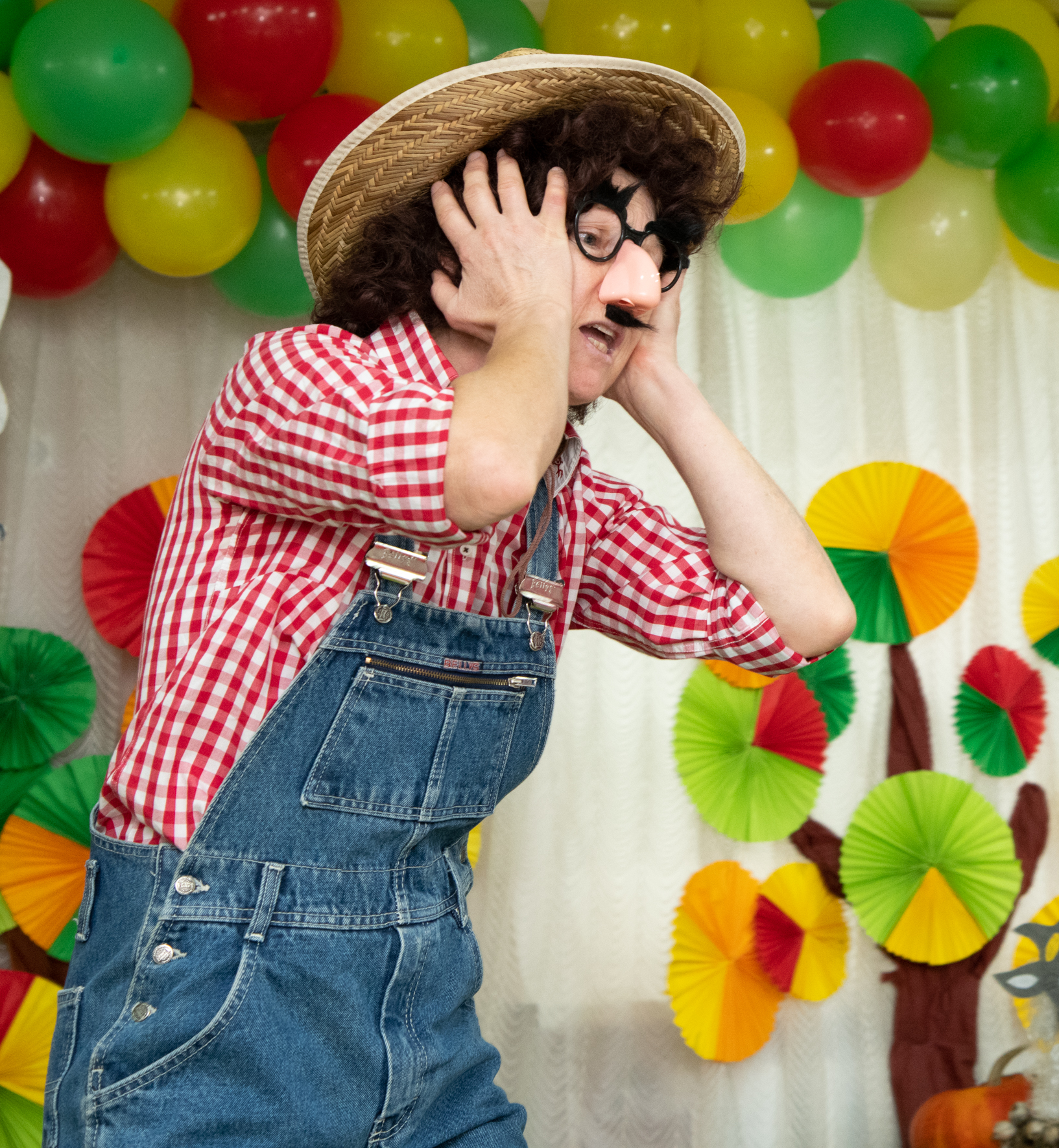 Фото без опису