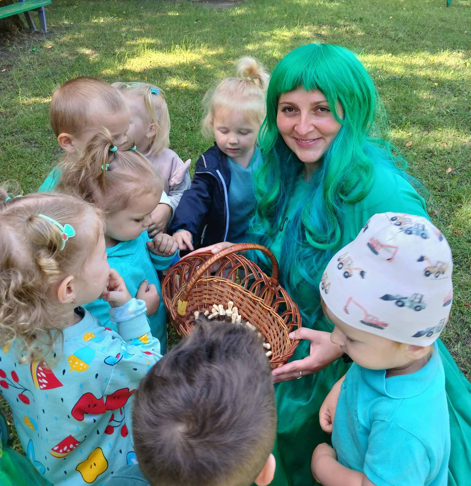 Фото без опису