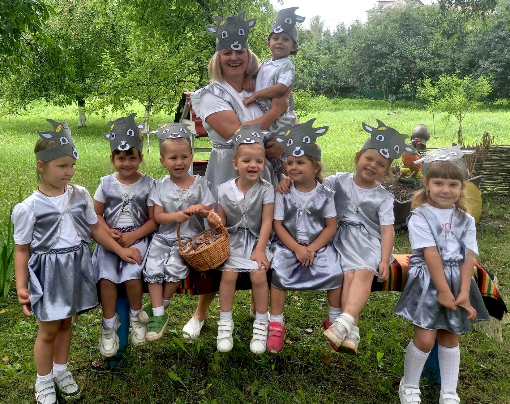 Фото без опису