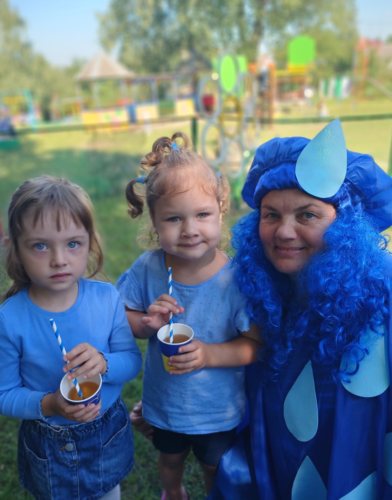 Фото без опису