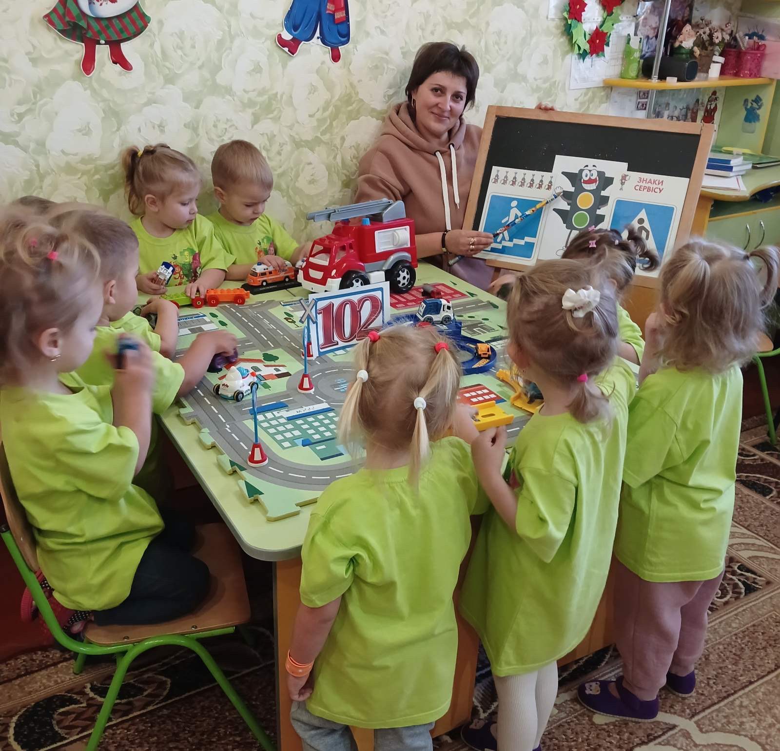 Фото без опису