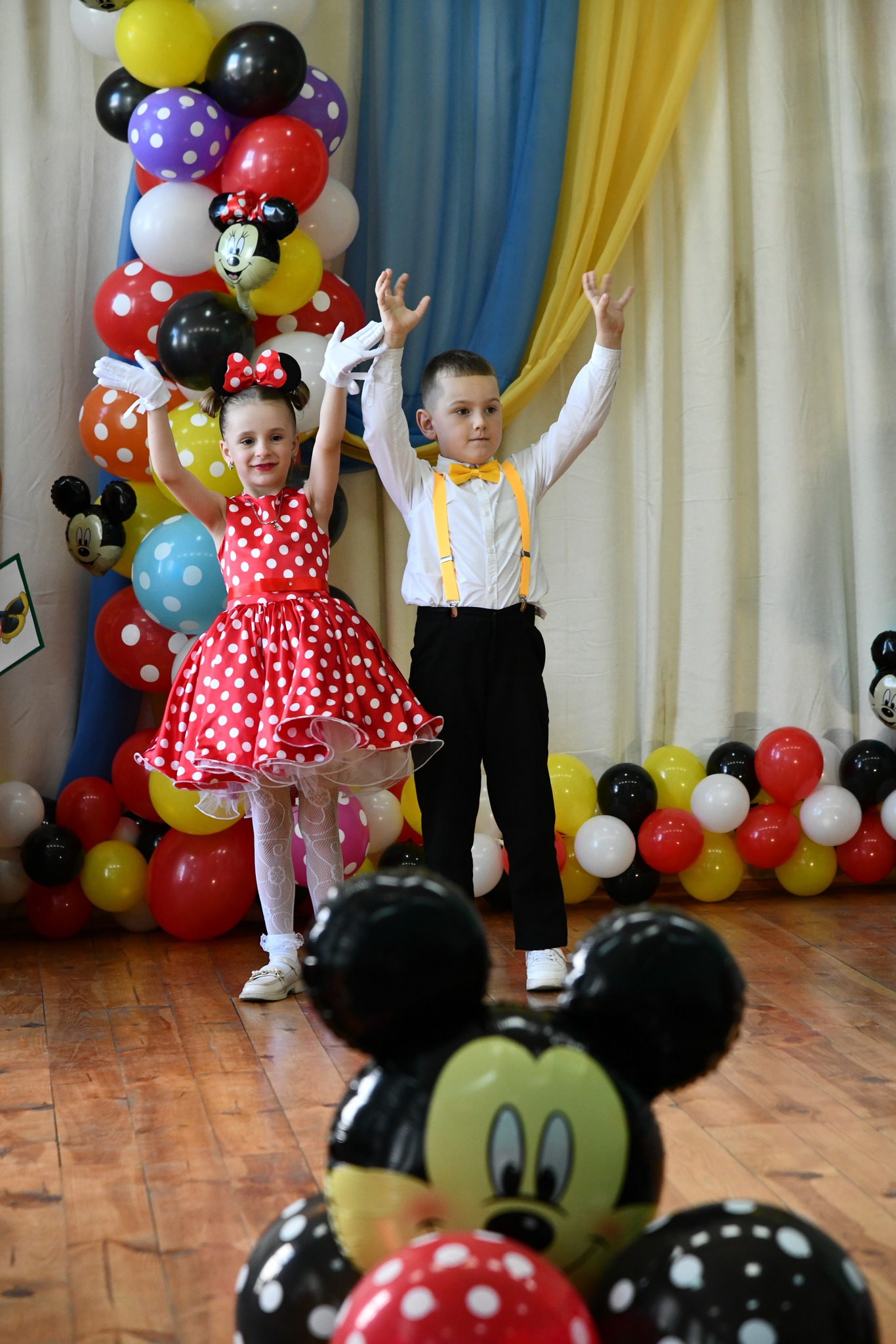 Фото без опису