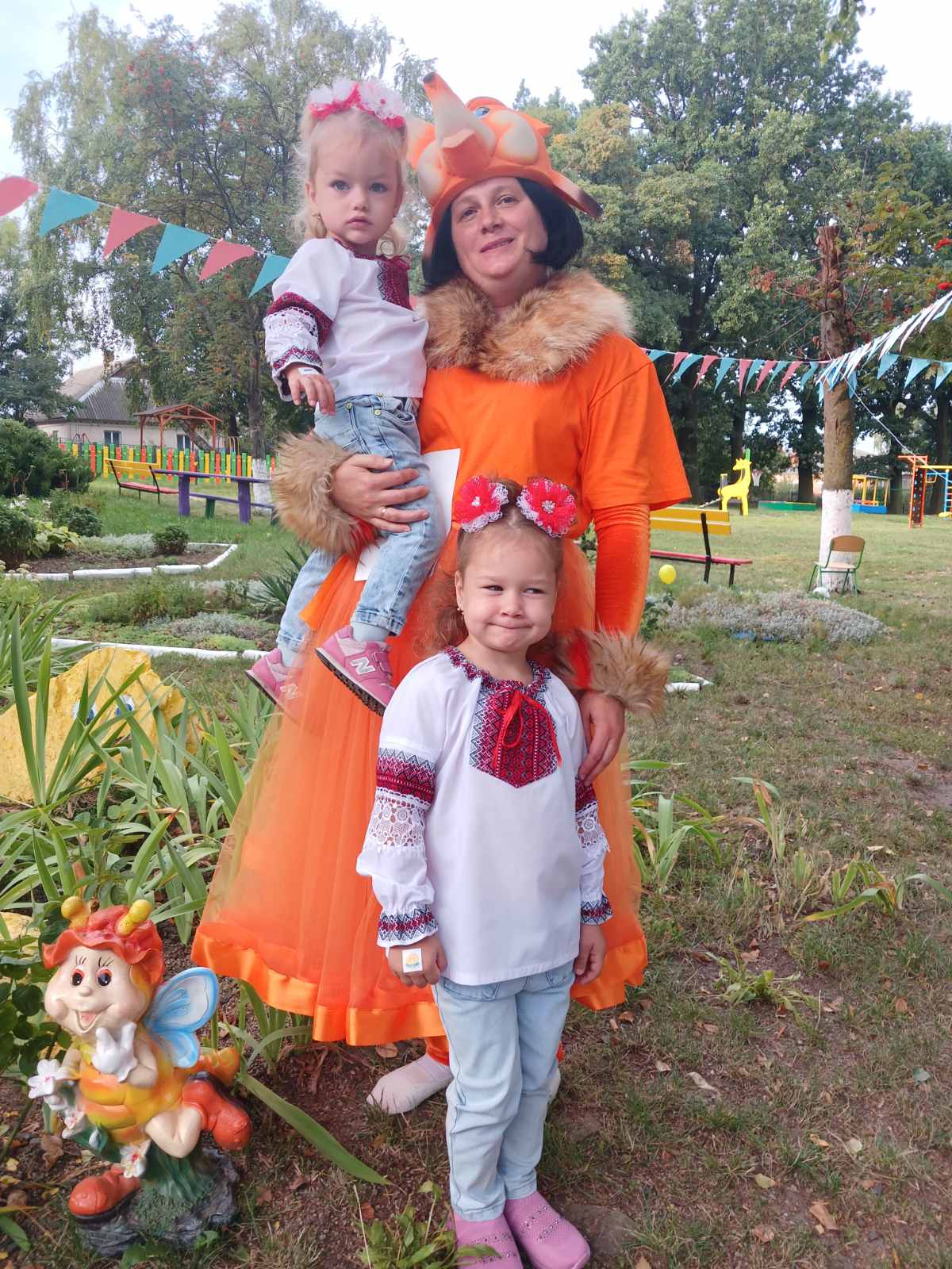 Фото без опису