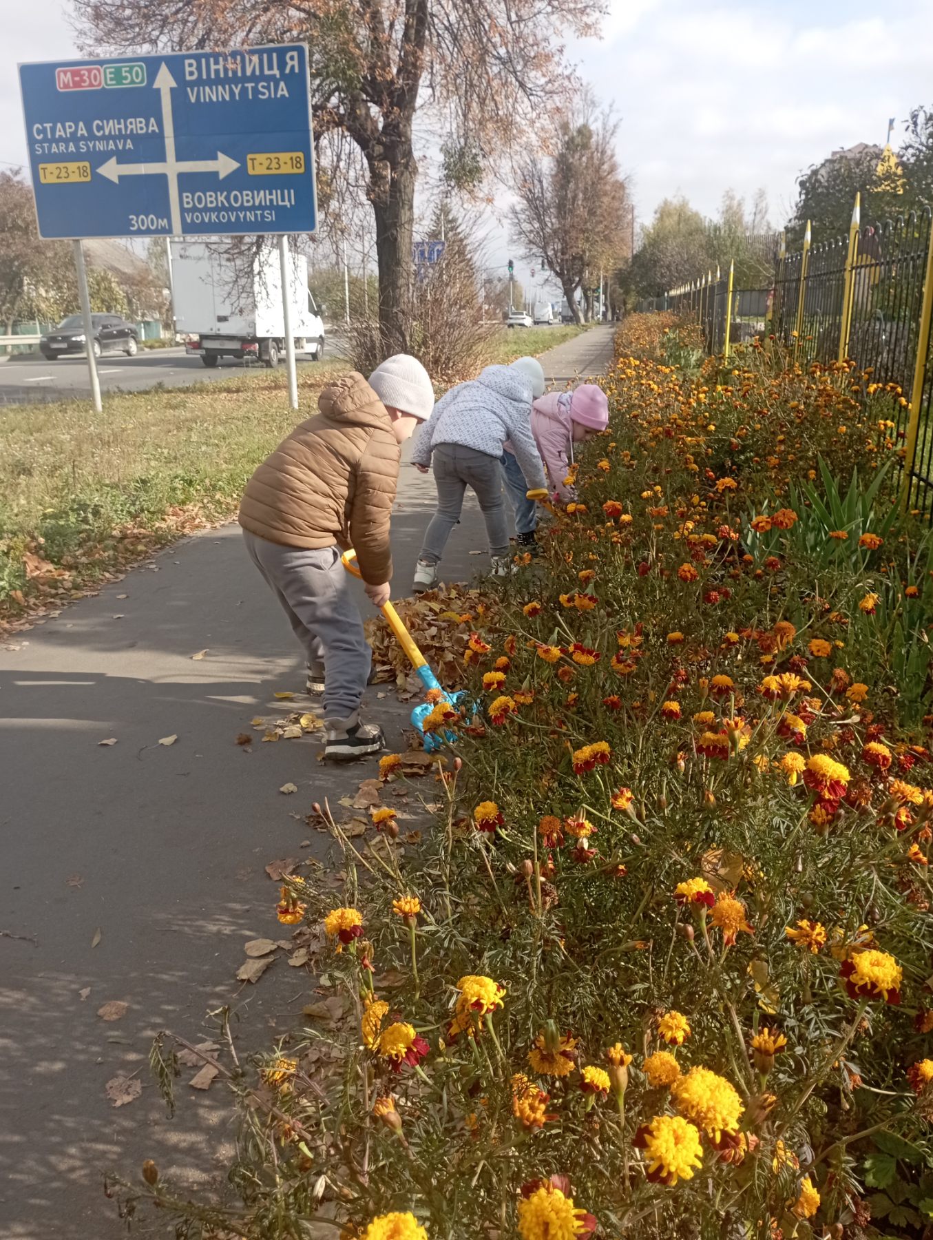 Фото без опису