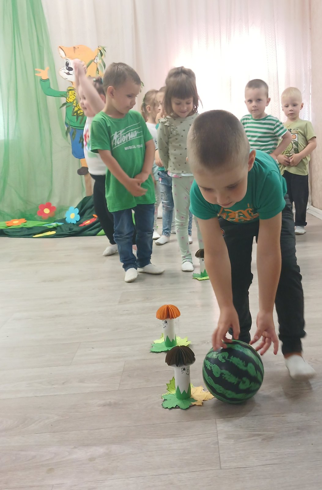 Фото без опису