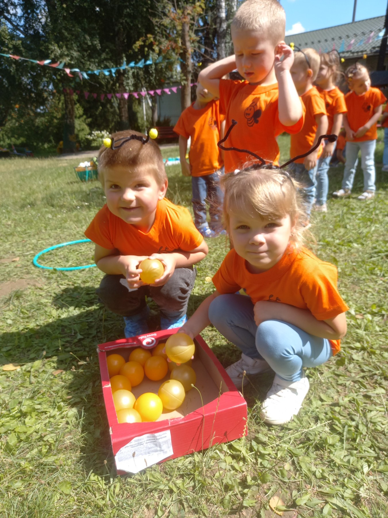 Фото без опису