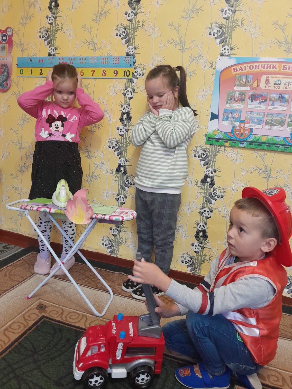 Фото без опису