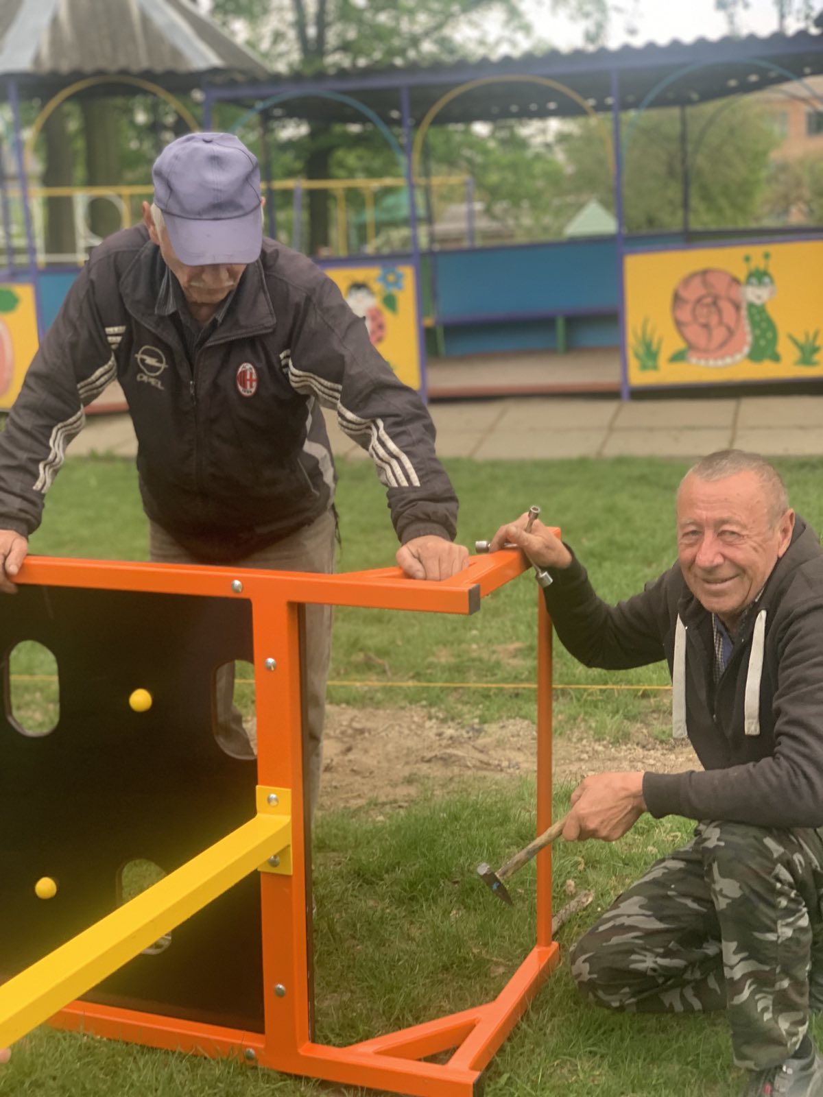 Фото без опису