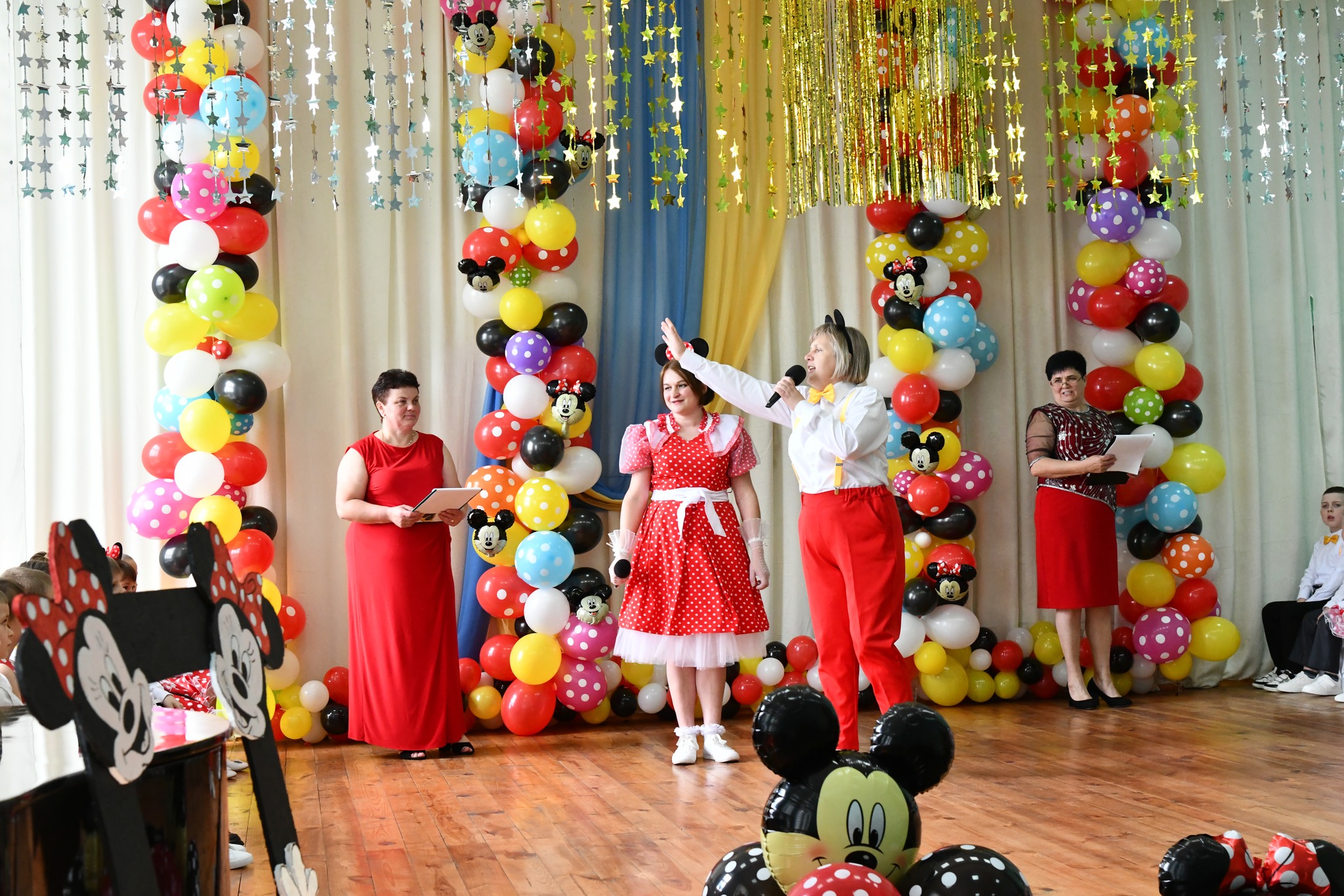 Фото без опису