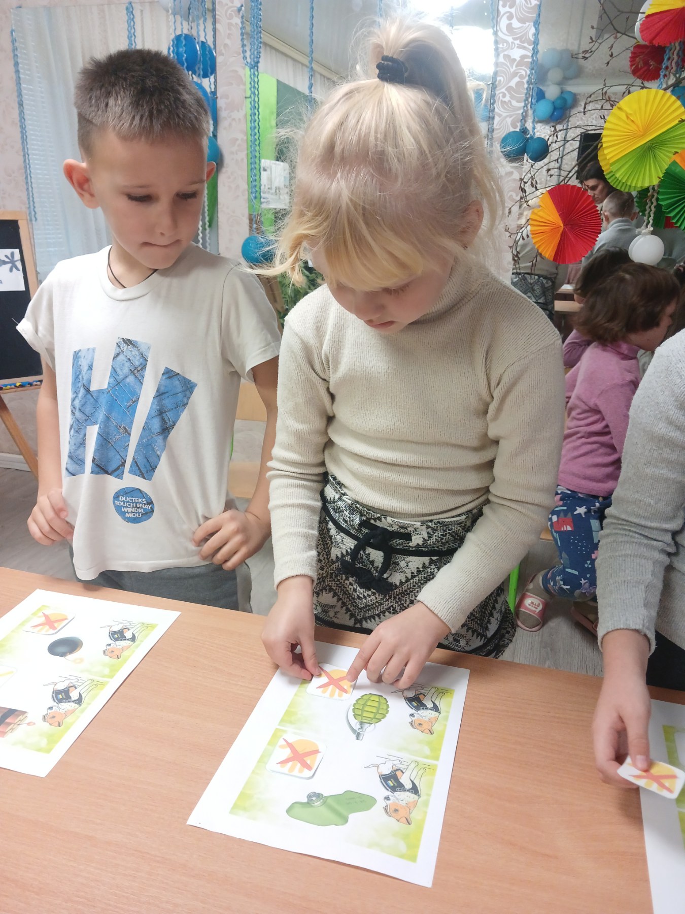 Фото без опису