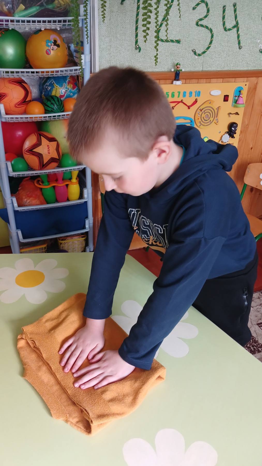 Фото без опису