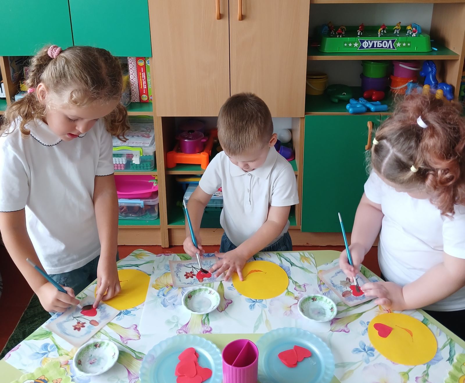 Фото без опису