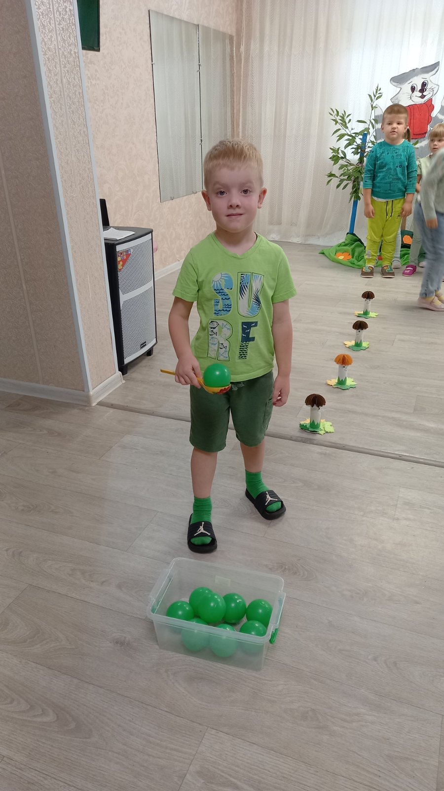 Фото без опису