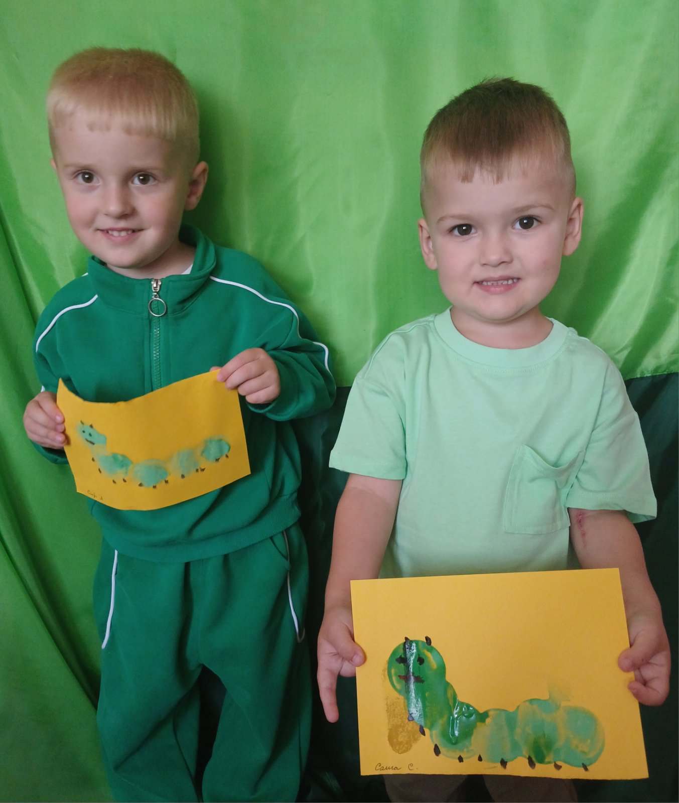 Фото без опису